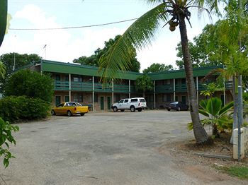 Palm Court Budget Motel Hostel/Backpackers - Sydney 4u 12