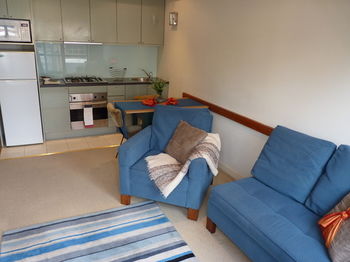 Australian Home Away @ Market Square Melbourne - Sydney 4u 9