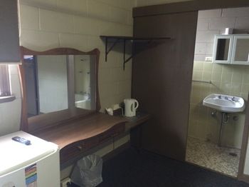 Golfview Hotel - Accommodation Sydney 2