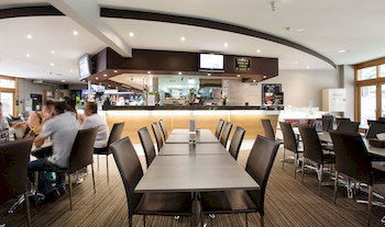 High Flyer Hotel - Sydney 4u 10
