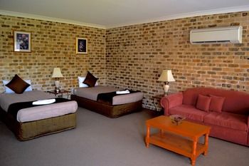 Airport Motel Sir Francis Drake - Accommodation Sydney 23