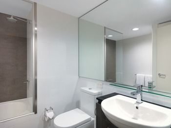 Adina Apartment Hotel Sydney Airport - Sydney 4u 19