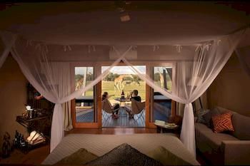 Zoofari Lodge, Taronga Western Plains Zoo - Accommodation Sydney 0