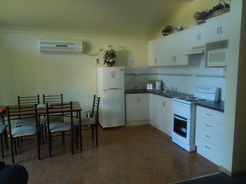Ingenia Holidays Avina - Sydney 4u 0