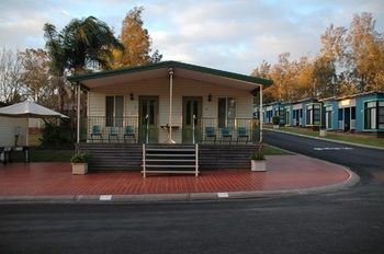 Ingenia Holidays Avina - Sydney 4u 5