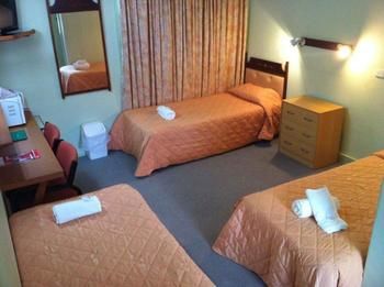 Bushmans Retreat Motor Inn - Accommodation Sydney 6