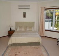 Kingfishers Manor  Noosa - Sydney 4u