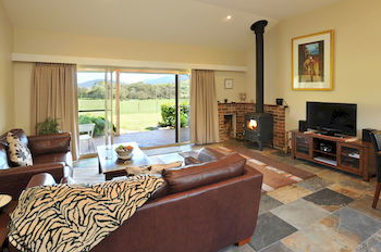 Langbrook Estate Cottages - Accommodation Sydney 9