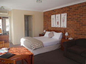 Aussie Rest Motel - Sydney 4u 4