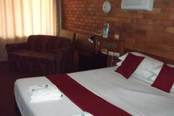 Hilldrop Motor Inn - Sydney 4u 2
