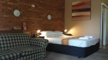 Hilldrop Motor Inn - Sydney 4u 4