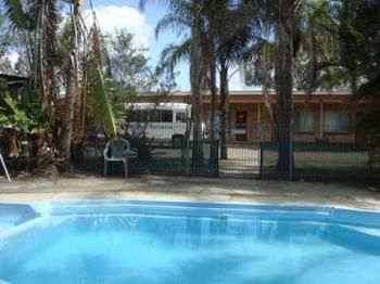 Hilldrop Motor Inn - Sydney 4u 8