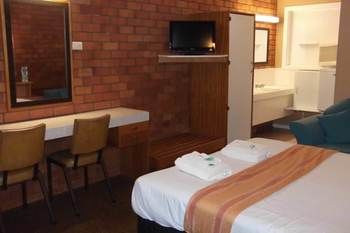 Hilldrop Motor Inn - Sydney 4u 20
