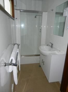 Gundagai Cabins & Tourist Park - Accommodation Sydney 0