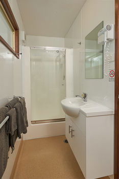 Gundagai Cabins & Tourist Park - Accommodation Sydney 11