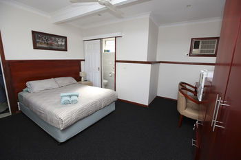 Across Country Motel And Serviced Apartments - Sydney 4u 15