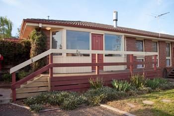 Yarra Glen Racecourse Apartments - Accommodation Sydney 2