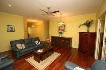 Noosa Country House - Sydney 4u 9