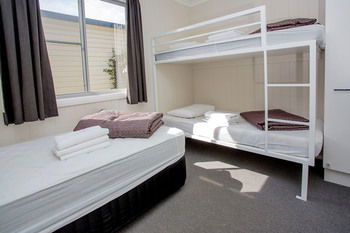 Ingenia Holidays Nepean River - Sydney 4u 8