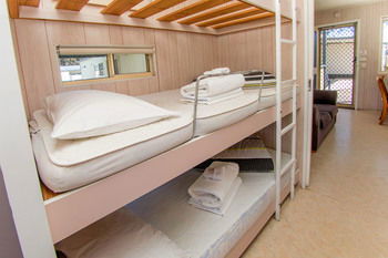 Ingenia Holidays Nepean River - Sydney 4u 10