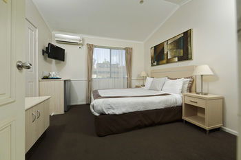 Ingenia Holidays Nepean River - Sydney 4u 24