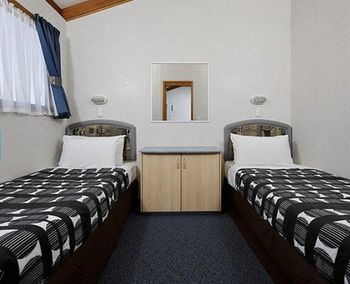 Ingenia Holidays Nepean River - Sydney 4u 47