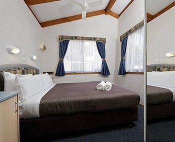 Ingenia Holidays Nepean River - Sydney 4u 49