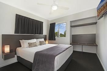 Cooroy Luxury Motel Apartments Noosa - Accommodation Sydney 17