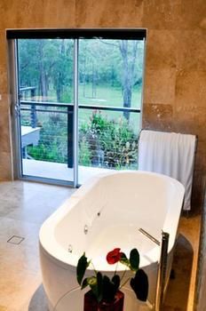 Deja Vu Estate - Accommodation Sydney 1