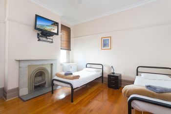The Village Bondi Junction - Sydney 4u 4