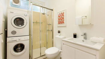 Apartment2c - Lennox 10 - Accommodation Sydney 0