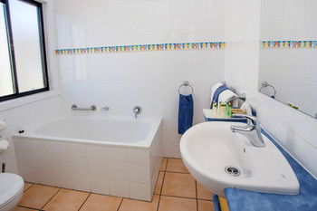 Ingenia Holidays Lake Conjola - Sydney 4u 12