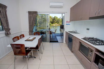 Ingenia Holidays Lake Conjola - Sydney 4u 30