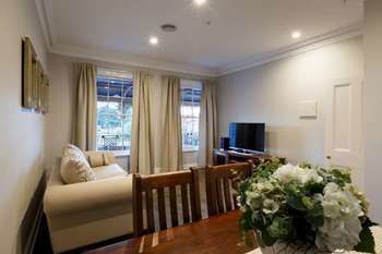 Bathurst Royal Apartments - Accommodation Sydney 4