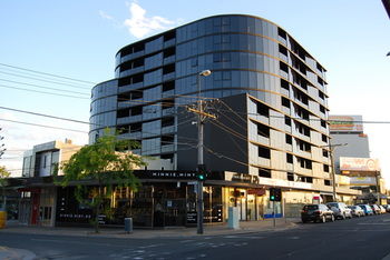 Bayside Towers Serviced Apartments - Accommodation Sydney 0