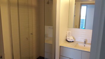 Apartment View Docklands Melbourne - Sydney 4u 3
