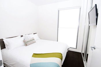 Position Perfect - Accommodation Sydney 11