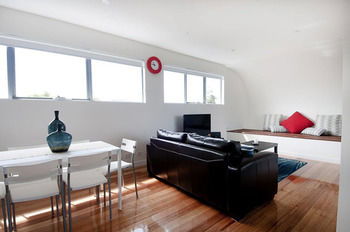 Position Perfect - Accommodation Sydney 16