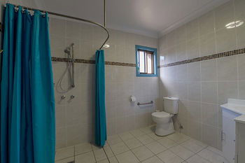 CBD Accommodation Tamworth - Accommodation Sydney 0