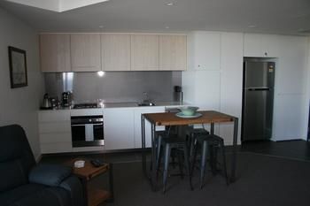 Apartment On King Street - Sydney 4u 9