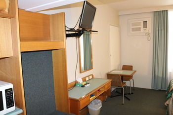 The Hermitage Motel - Sydney 4u 8