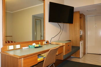 The Hermitage Motel - Sydney 4u 9