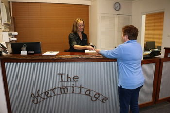 The Hermitage Motel - Sydney 4u 12