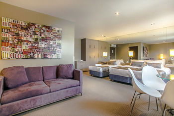 Comfy Kew Apartments - Accommodation Sydney 18