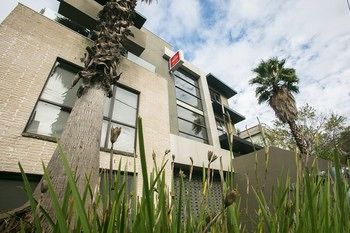 Comfy Kew Apartments - Accommodation Sydney 21