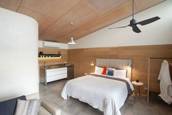 Studio 367 - Sydney 4u 7