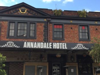Annandale Hotel - Sydney Resort 2