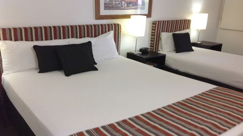 BEST WESTERN Cattle City Motor Inn - Accommodation Sydney 1