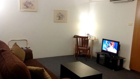 BEST WESTERN Cattle City Motor Inn - Accommodation Sydney 3