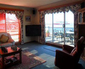 Alice Beside The Sea - Accommodation Sydney 3